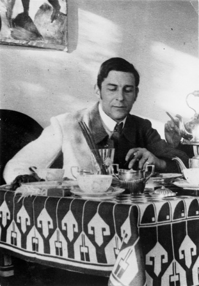 02-marc-in-ried-am-kaffetisch